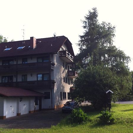 Goldbach  Hotel Bacchusstube Garni מראה חיצוני תמונה