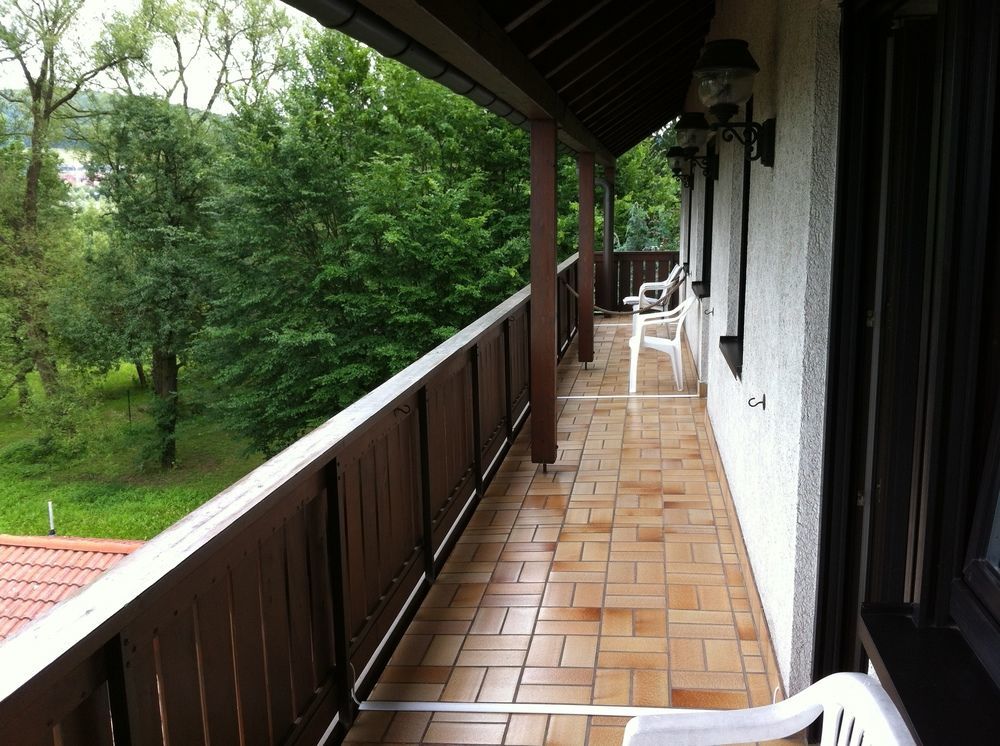 Goldbach  Hotel Bacchusstube Garni מראה חיצוני תמונה